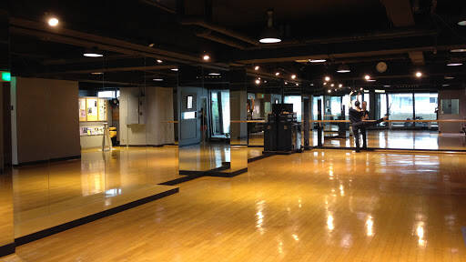 ダンススクール Air Dance Company