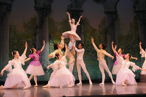 ダンススクール Ballet Studio Tuinkuru