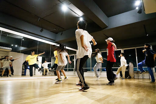 ダンススクール Black Is Black Dance School ブラック イズ ブラック ダンススクール