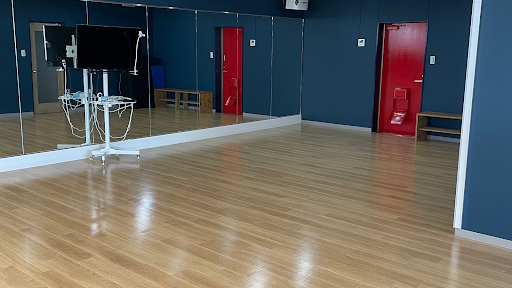 ダンススクール Dance Studio 135 神戸舞子校 レンタルスペース可能 ストリートダンス ヒップホップ K-Pop Breakin
