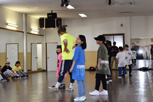 ダンススクール Dance Studio Righggle
