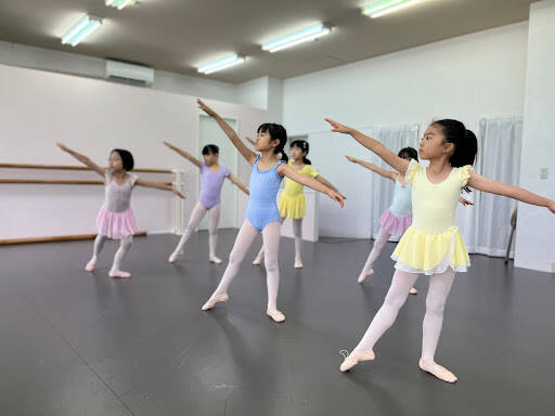 ダンススクール Emuzu School Of Ballet