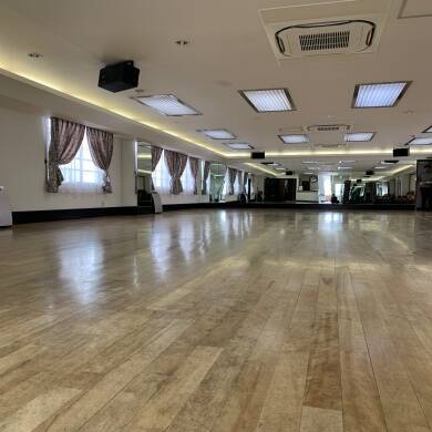 ダンススクール Hayasaka Dance Studio