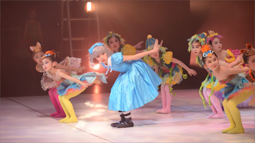 ダンススクール Hirose Ballet Naraikoma Dance Studio