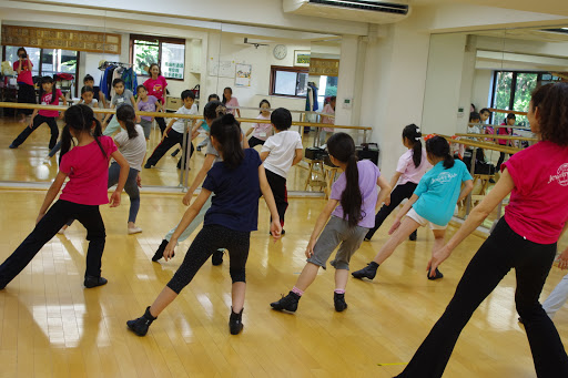 ダンススクール Jewelry Kids Hiroo Dance Studio