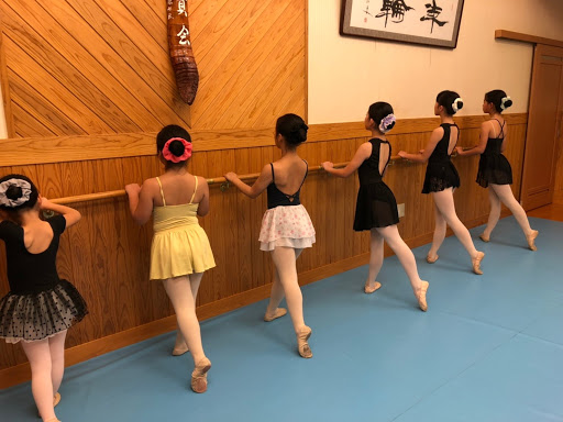 ダンススクール Kanoya Dance Academy