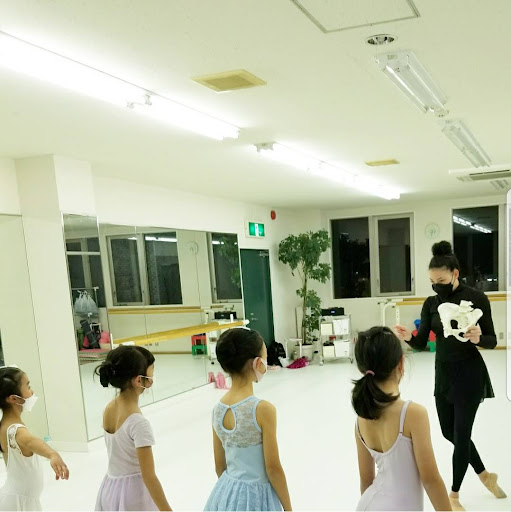 ダンススクール Lithe Life Studio