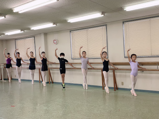 ダンススクール Moriyumi School Of Ballet