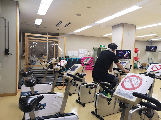 ダンススクール Niigatanippokaruchasukuru Joetsukyoshitsu