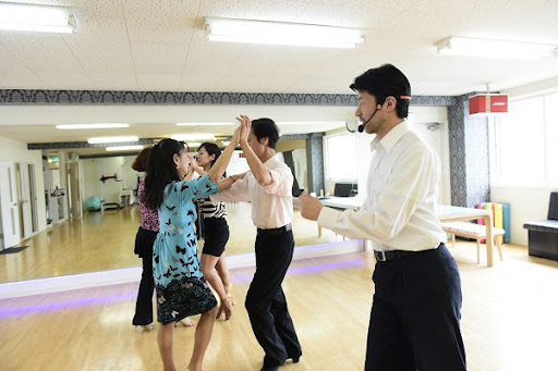 ダンススクール Oscar Dance Academy