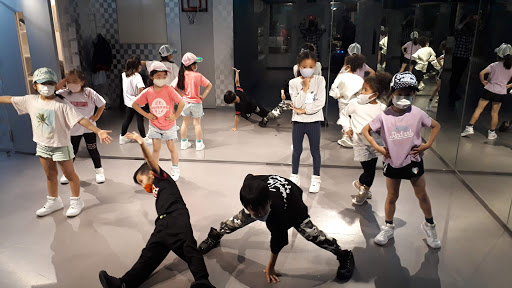 ダンススクール R&G Dance Studio (ダンススタジオ)