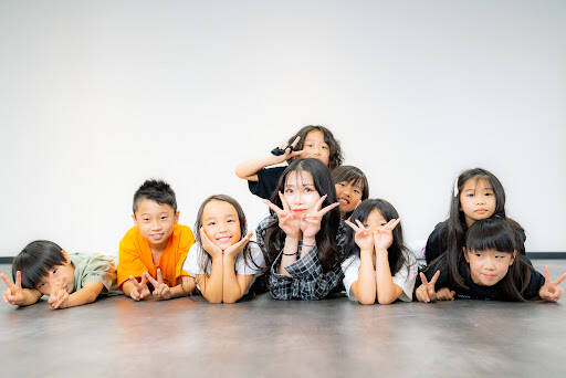 ダンススクール Ridiadansuakademinisshinko