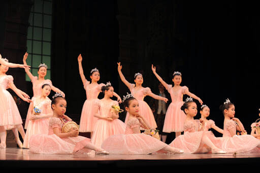 ダンススクール Setozakiritsuko School Of Ballet