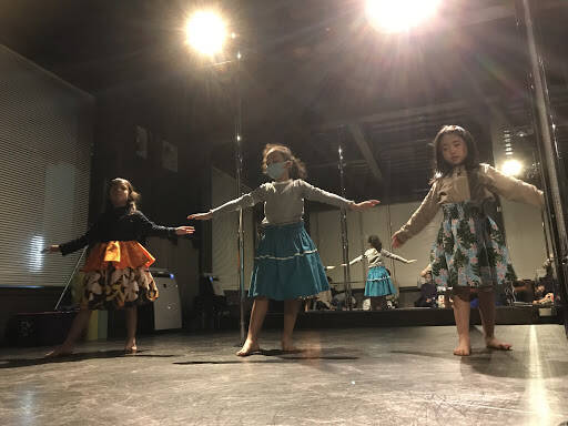 ダンススクール Studio Lilly