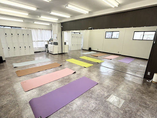 ダンススクール &Studio