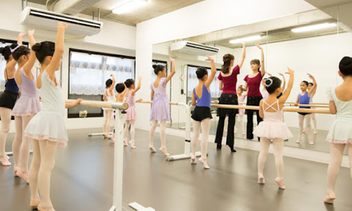 ダンススクール Yuzukirena School Of Ballet