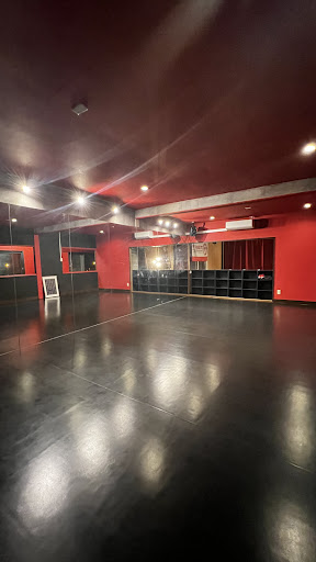 ダンススクール Zeele Dancestudio