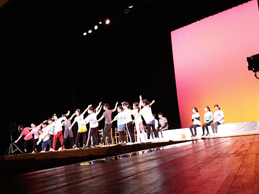 ダンススクール アクトクラブ多摩