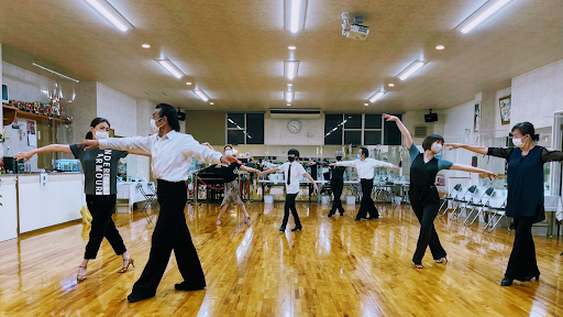 ダンススクール イワハシダンススクール
