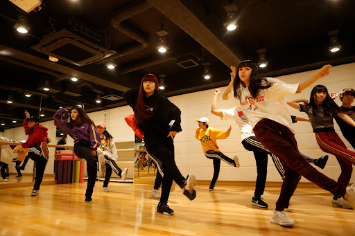 ダンススクール エイベックス・ダンスマスターOver365茅野店