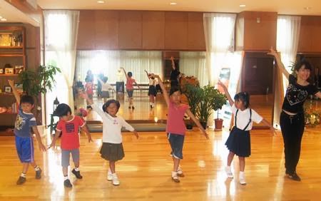 ダンススクール カミヤダンスエモーション