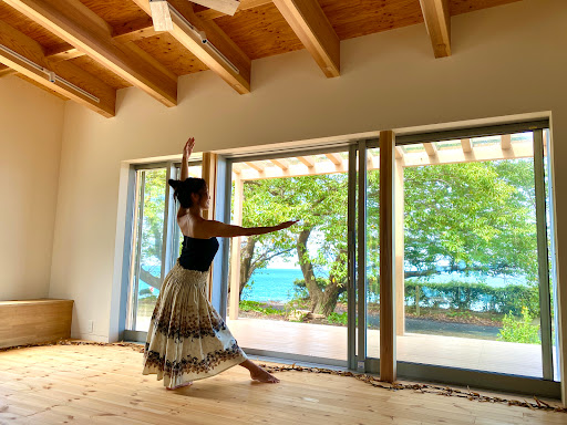 ダンススクール サンディーズフラスタジオ愛媛校 KiaʻI O Ka Lani