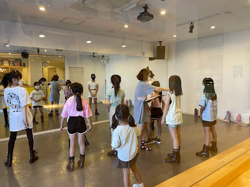 ダンススクール スタジオ・ラーラ