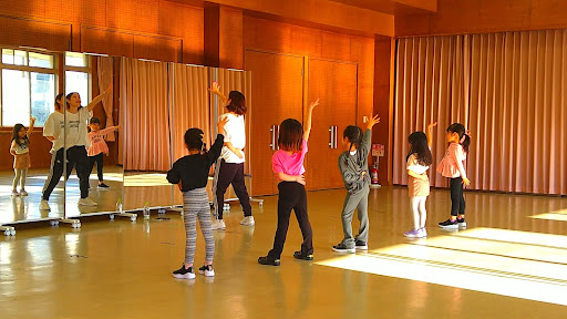 ダンススクール ゼッセル熊取ダンススクール