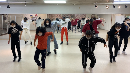 ダンススクール ダンススタジオ富良野スマイルファクトリー
