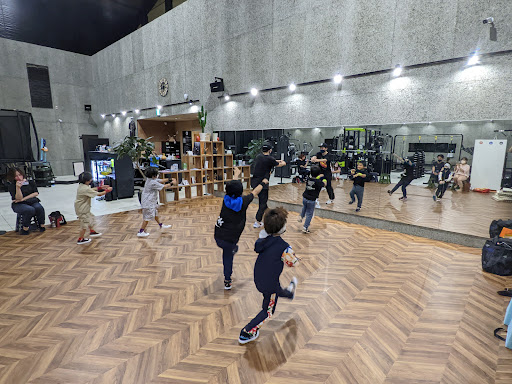 ダンススクール ネイビーダンススタジオ 小牧校