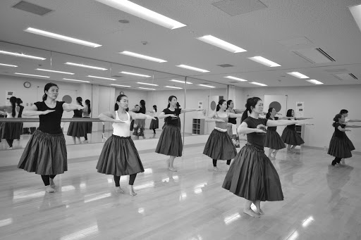ダンススクール ヒーリングフラLocola