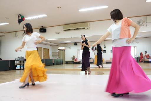 ダンススクール ピオネロフラメンコアカデミー