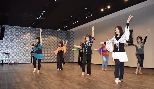 ダンススクール マルチスタジオドゥエル一宮