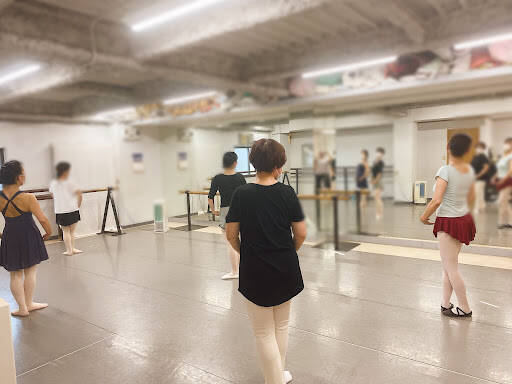 ダンススクール ルイ・バレエ・アカデミー