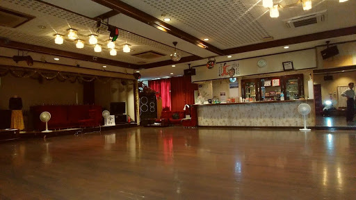 ダンススクール 十八番