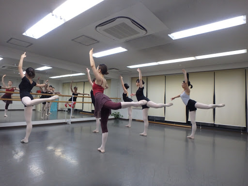 ダンススクール 土井バレエ