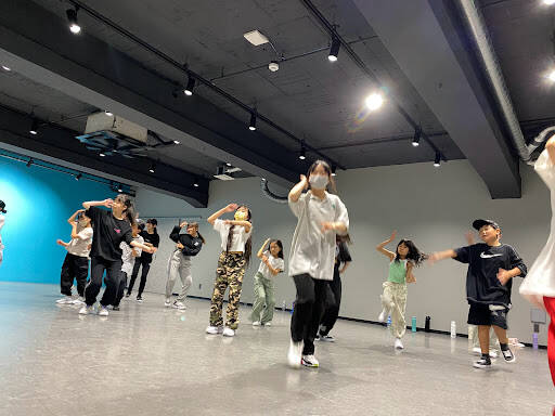 ダンススクール 岡山市ダンススクール Dance Studio Bloom One