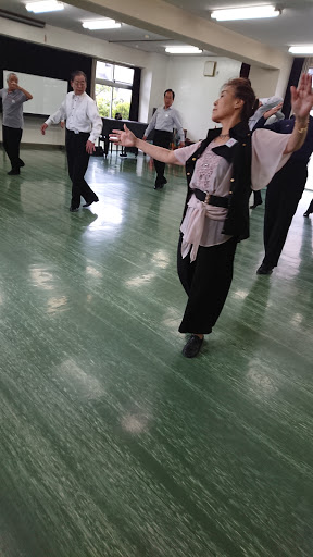 ダンススクール 春日部Akiダンスアカデミー 越谷教室
