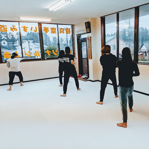 ダンススクール 極真空手いすみ道場 Y’Sジム
