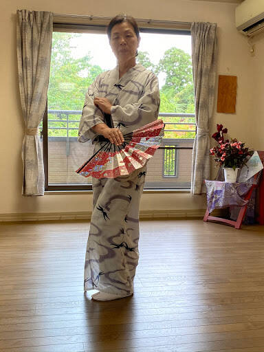 ダンススクール 武田葵泉 舞踊教室