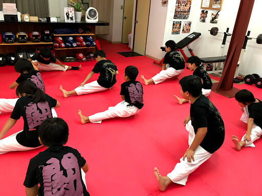ダンススクール 総合空手道 練誠塾 越生支部